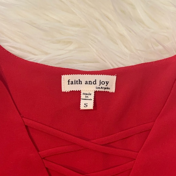 Faith and Joy Red V Neck Blouse Size Small - Picture 13 of 13